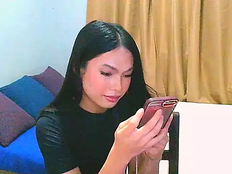 Snapshot of zowi_cock2946 chatting on October 2025 12:25:01 PM zowi cock2946 online show from October 2025 12:25:01 PM