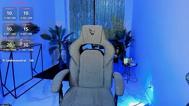 FlexyFox online show from November 2025 07:13:02 AM