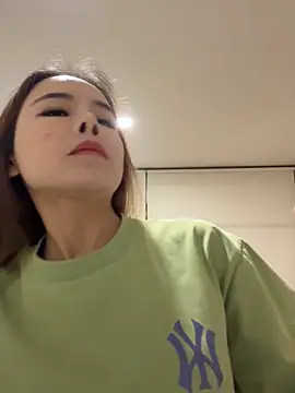 Snapshot of Yunjieusa_66 chatting on October 2025 01:48:02 AM Yunjieusa 66 online show from October 2025 01:48:02 AM