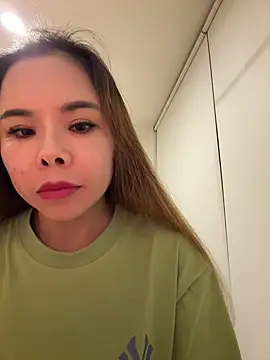 Snapshot of Yunjieusa_66 chatting on October 2025 12:52:01 AM Yunjieusa 66 online show from October 2025 12:52:01 AM