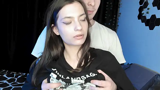 Sugarpeaach online show from October 2025 03:24:02 PM