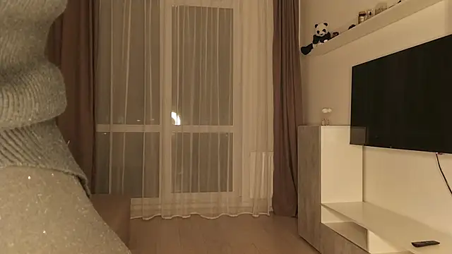 Sugarpeaach online show from November 2025 01:54:02 PM