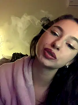 SunnyDane online show from December 2025 01:43:02 AM