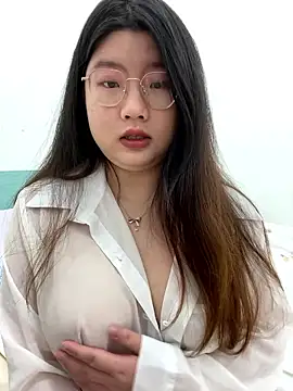 Snapshot of xxwang20 chatting on January 2026 02:30:01 PM xxwang20 online show from January 2026 02:30:01 PM