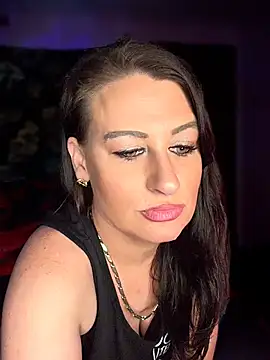 Snapshot of shortywidaphatty chatting on June 2026 12:59:01 PM shortywidaphatty online show from June 2026 12:59:01 PM