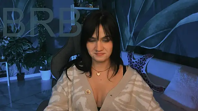 MonicaFarmer online show from October 2025 05:25:02 PM