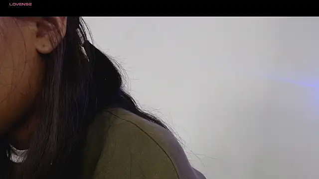 Deysha Garcias online show from October 2025 02:13:01 PM