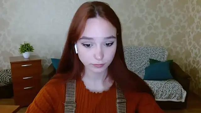 Snapshot of aFoxie chatting on September 2025 06:42:02 PM aFoxie online show from September 2025 06:42:02 PM