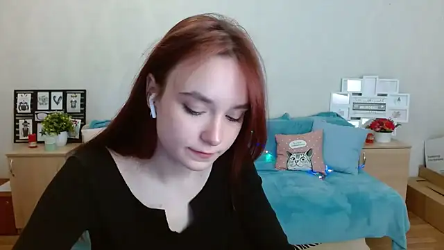Snapshot of aFoxie chatting on October 2025 07:58:02 PM aFoxie online show from October 2025 07:58:02 PM