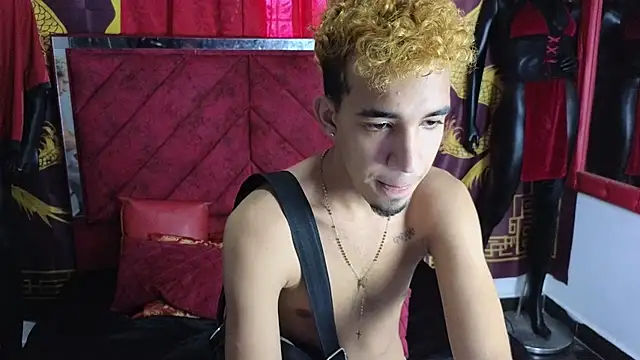Latin straight0 online show from October 2025 03:14:01 PM