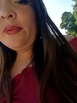 Lunna azul online show from September 2025 01:13:01 PM