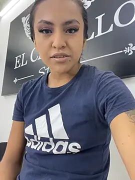 Leslie Bussh  online show from April 2026 01:44:01 PM