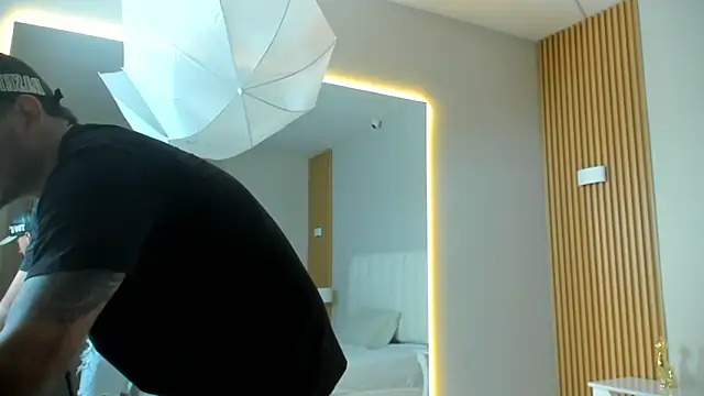 big-tyler online show from December 2025 07:43:02 PM