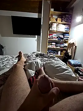 Snapshot of roi-du-silence chatting on September 2025 10:59:02 PM roi-du-silence online show from September 2025 10:59:02 PM