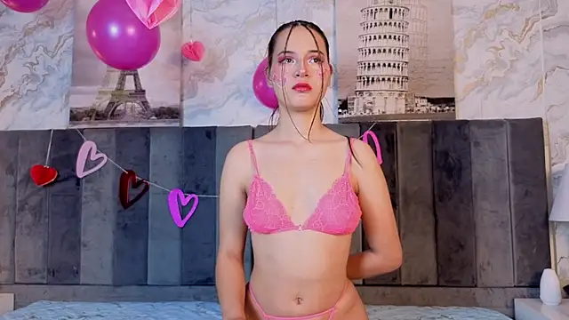 Lunabellee  online show from February 2026 07:54:02 PM