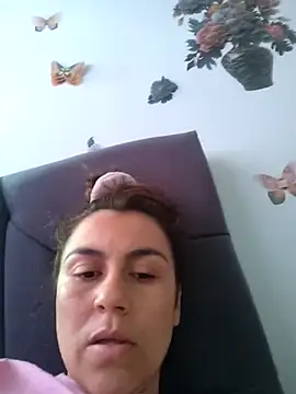 vanessa-titisM online show from April 2026 07:58:01 PM