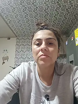 vanessa-titisM online show from June 2026 02:11:02 AM