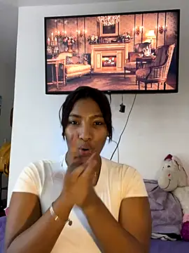 lilith storm online show from November 2025 04:00:01 AM