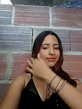 Sweet-Doncella online show from September 2025 01:37:01 PM