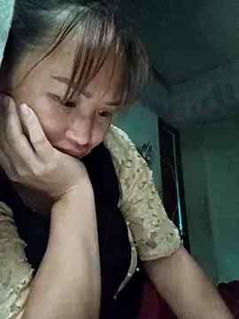 Snapshot of Tamara-a chatting on November 2025 11:47:01 PM Tamara-a online show from November 2025 11:47:01 PM