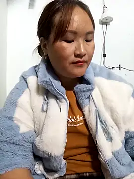 Snapshot of Tamara-a chatting on November 2025 01:11:01 PM Tamara-a online show from November 2025 01:11:01 PM