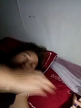 Snapshot of Tamara-a chatting on December 2025 11:34:02 PM Tamara-a online show from December 2025 11:34:02 PM