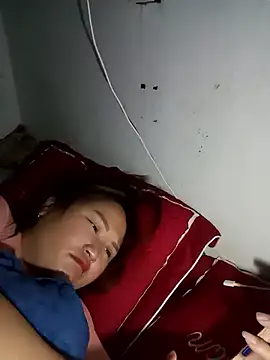 Snapshot of Tamara-a chatting on January 2026 11:28:01 PM Tamara-a online show from January 2026 11:28:01 PM