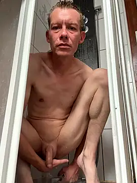 Padde1987 online show from September 2025 09:01:01 AM