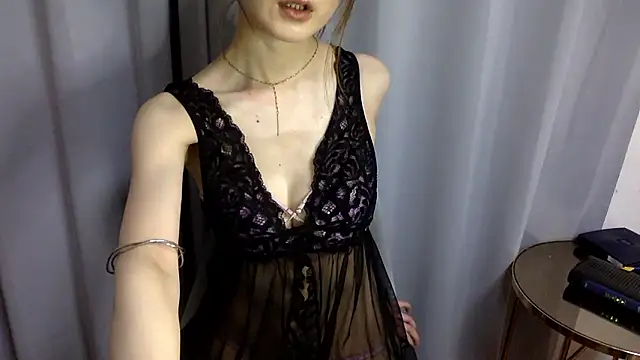 Snapshot of mari_maria chatting on September 2025 06:26:02 AM mari maria online show from September 2025 06:26:02 AM