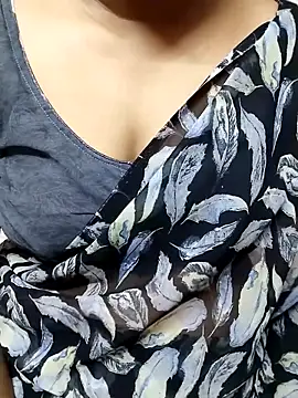 Snapshot of preethi-lovely chatting on September 2025 04:39:02 PM preethi-lovely online show from September 2025 04:39:02 PM