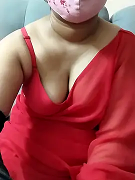 Snapshot of preethi-lovely chatting on September 2025 05:57:01 PM preethi-lovely online show from September 2025 05:57:01 PM