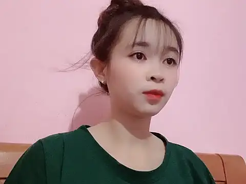 Snapshot of Suna7383 chatting on September 2025 02:55:02 PM Suna7383 online show from September 2025 02:55:02 PM