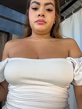 MayaMoanXXX online show from June 2026 01:17:02 PM