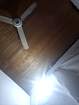 Snapshot of Chloe_y_Dante chatting on September 2025 11:32:02 PM Chloe y Dante online show from September 2025 11:32:02 PM