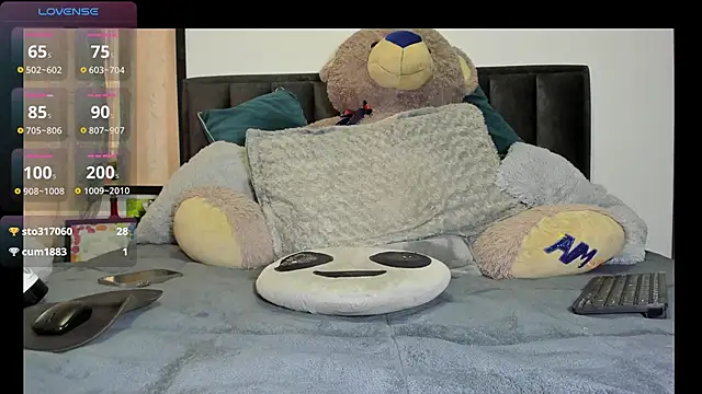 juan hairy online show from November 2025 03:45:02 PM