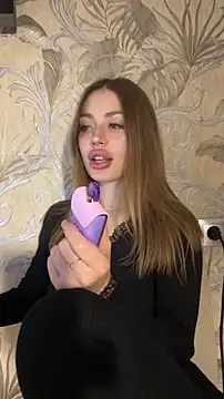 Snapshot of Elizabeth_Tay chatting on January 2026 08:00:02 PM Elizabeth Tay online show from January 2026 08:00:02 PM