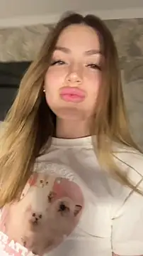 Snapshot of Elizabeth_Tay chatting on January 2026 04:45:02 PM Elizabeth Tay online show from January 2026 04:45:02 PM