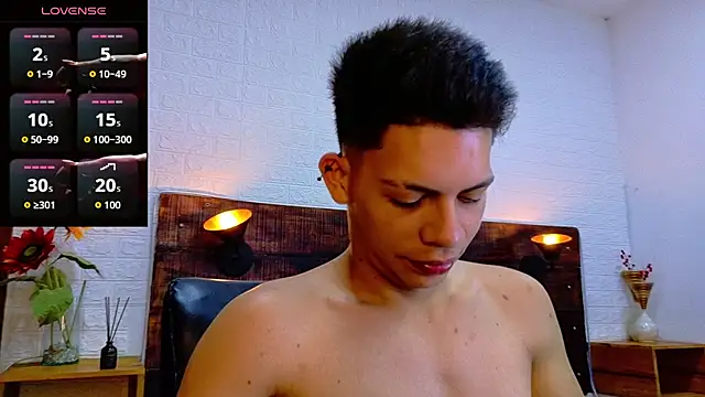 Snapshot of JhosuaVega chatting on October 2025 12:27:01 AM JhosuaVega online show from October 2025 12:27:01 AM