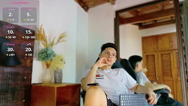 Snapshot of JhosuaVega chatting on February 2026 03:10:01 AM JhosuaVega online show from February 2026 03:10:01 AM