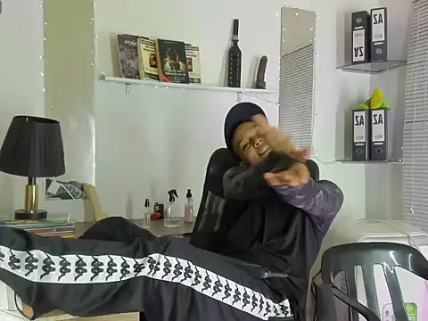 xxKamadevaxx online show from July 2026 05:04:02 PM