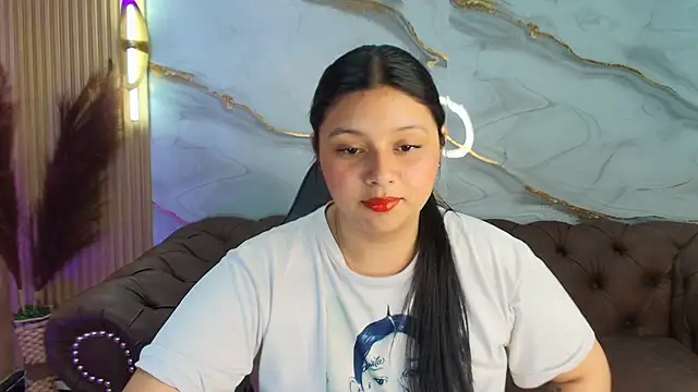 mia hot tf online show from September 2025 08:23:02 PM