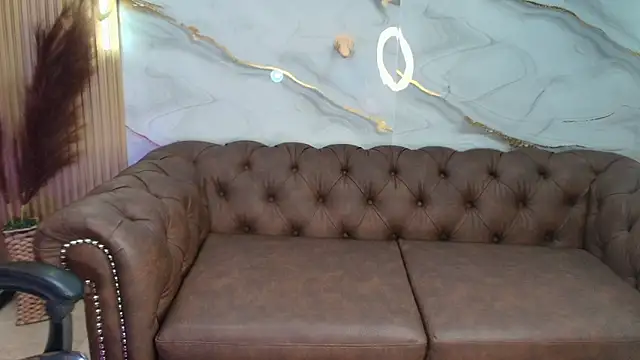 mia hot tf online show from September 2025 08:24:02 PM