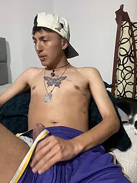 NaytonFreeman online show from September 2025 12:14:01 AM