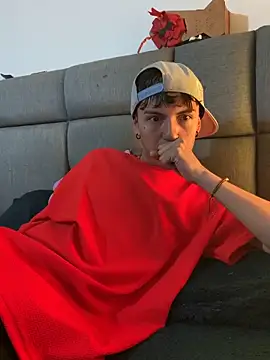 Snapshot of NaytonFreeman chatting on February 2026 12:15:01 PM NaytonFreeman online show from February 2026 12:15:01 PM