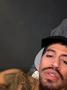 busnfatnutsLildee online show from November 2025 06:01:01 AM