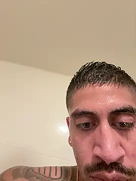 busnfatnutsLildee online show from April 2026 12:13:01 PM