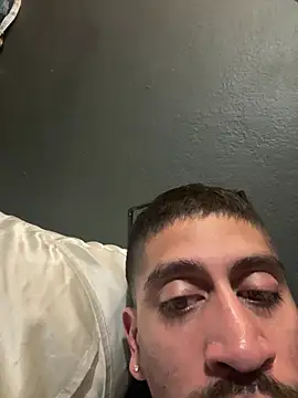 busnfatnutsLildee online show from April 2026 05:08:02 AM