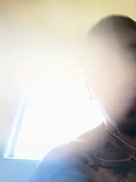 busnfatnutsLildee online show from April 2026 10:31:02 PM