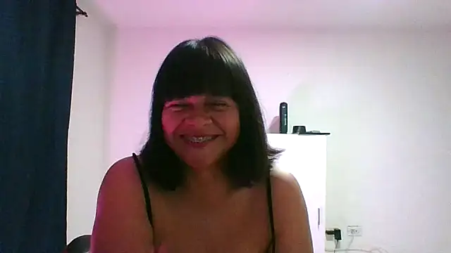 adri89-g online show from April 2026 11:35:01 PM