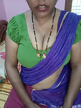 Snapshot of KannadaTamilTeluguBeauty chatting on June 2026 03:31:01 AM KannadaTamilTeluguBeauty online show from June 2026 03:31:01 AM